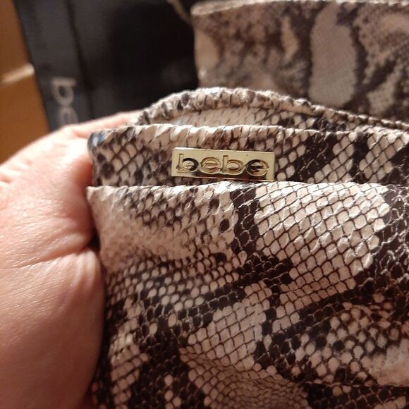 New Size 9 Bebe Faux Snakeskin Savita Slouch Booties - Picture 3 of 5